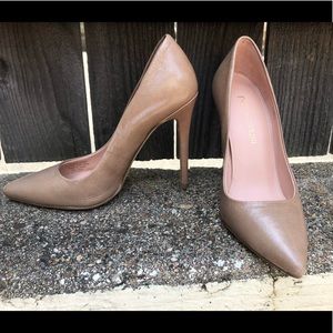 Enzo Angiolini tan heels/pumps, size 4M